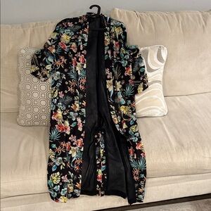 Zara Black Floral Kimono